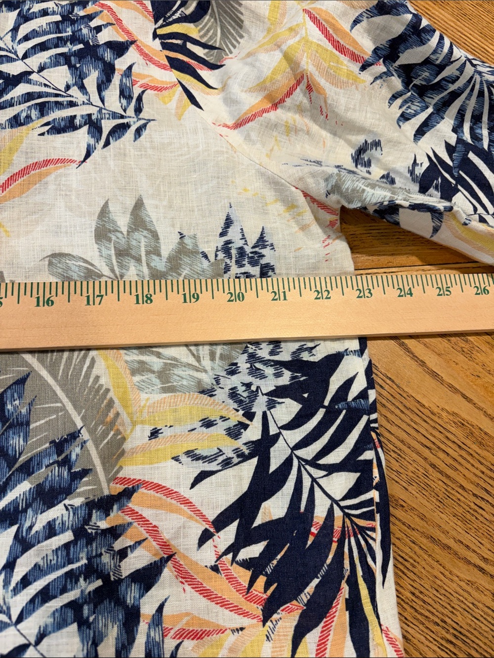 Chico's 100% Linen Tropical Palm Leopard Tunic Blouse Yellow Multi Size 2.5 (14) - Picture 8 of 11